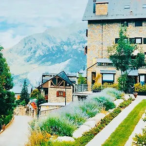  Hostel Alberg Taull