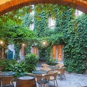 3* Hotel Jardi